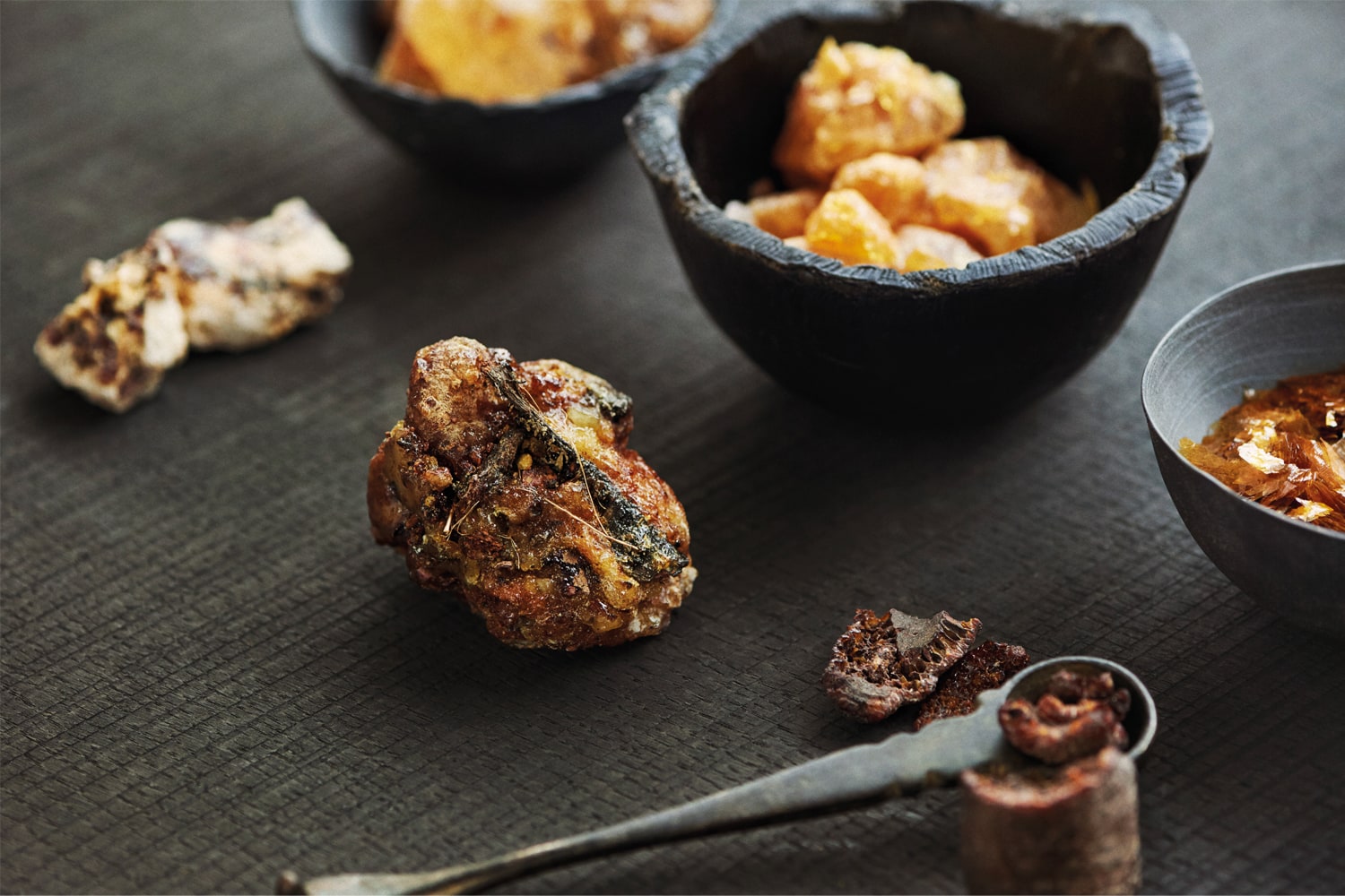 Colophane, copal et gomme-laque